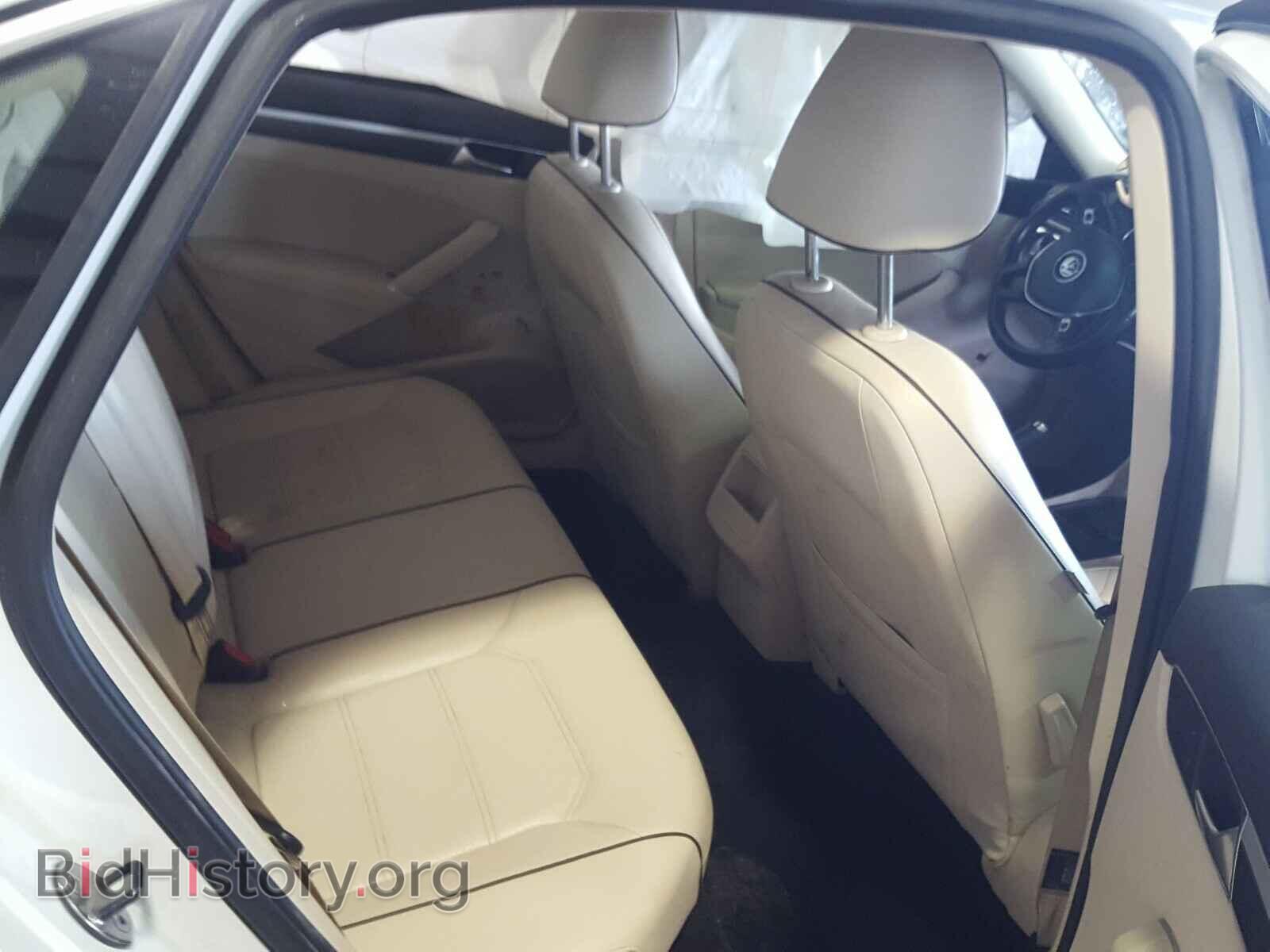 2016 VOLKSWAGEN PASSAT - VIN: 1VWAT7A38GC034688 - Фото 6