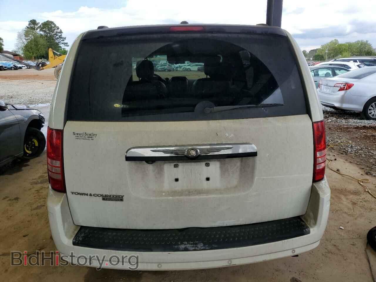 2008 CHRYSLER MINIVAN - VIN: 2A8HR54PX8R138216 - Фото 6