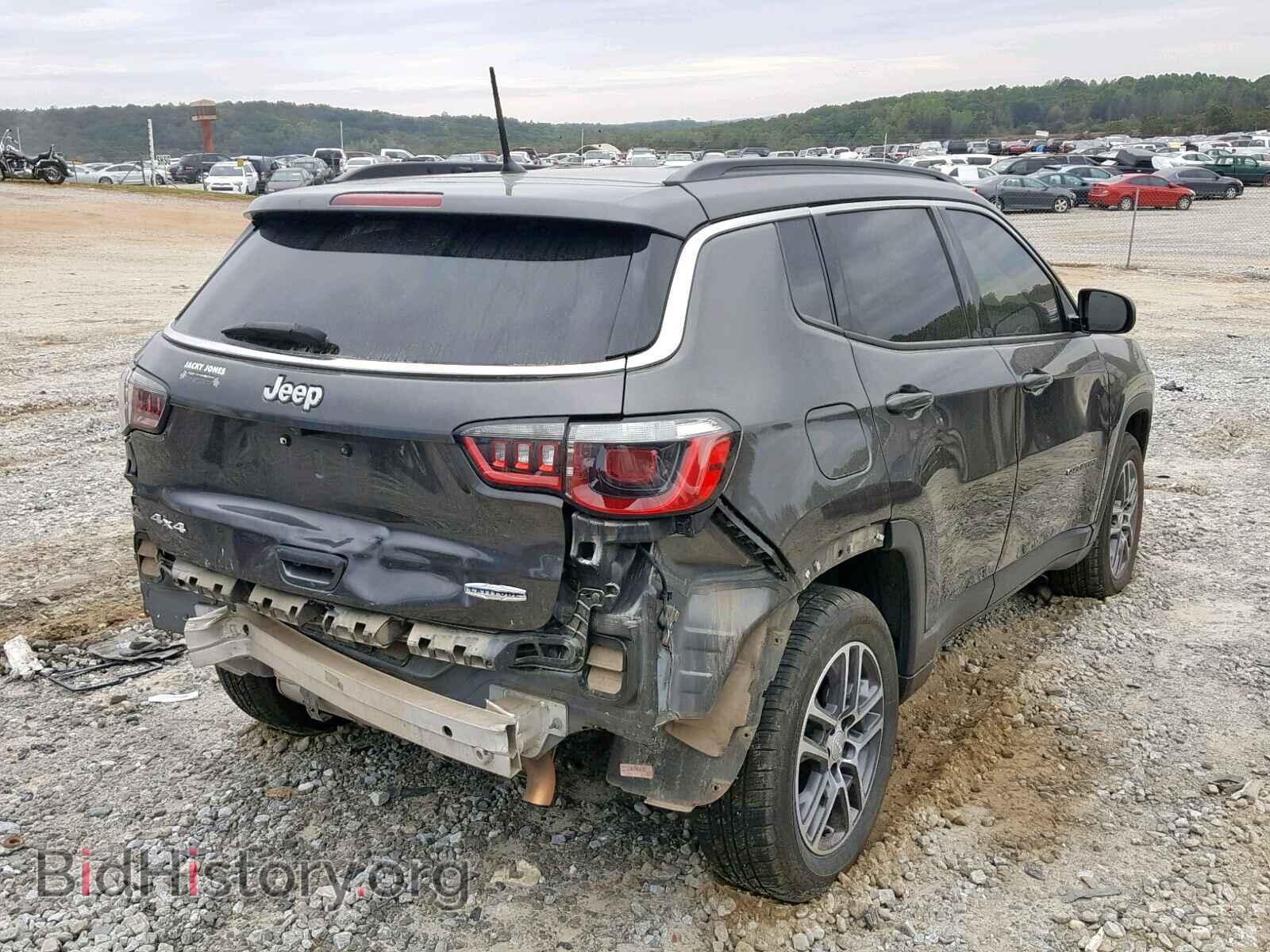2017 JEEP COMPASS LA - VIN: 3C4NJDBB6HT636073 - Фото 4