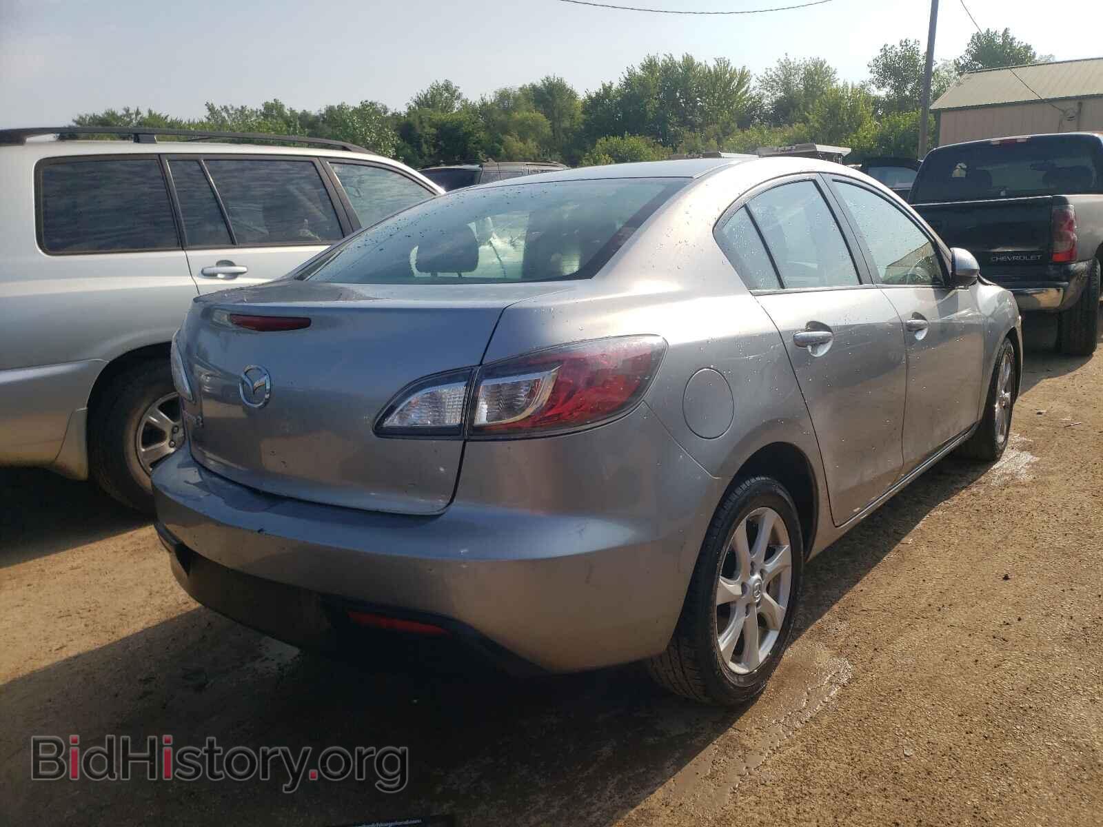 2011 MAZDA 3 - VIN: JM1BL1VF2B1357650 - Photo 4