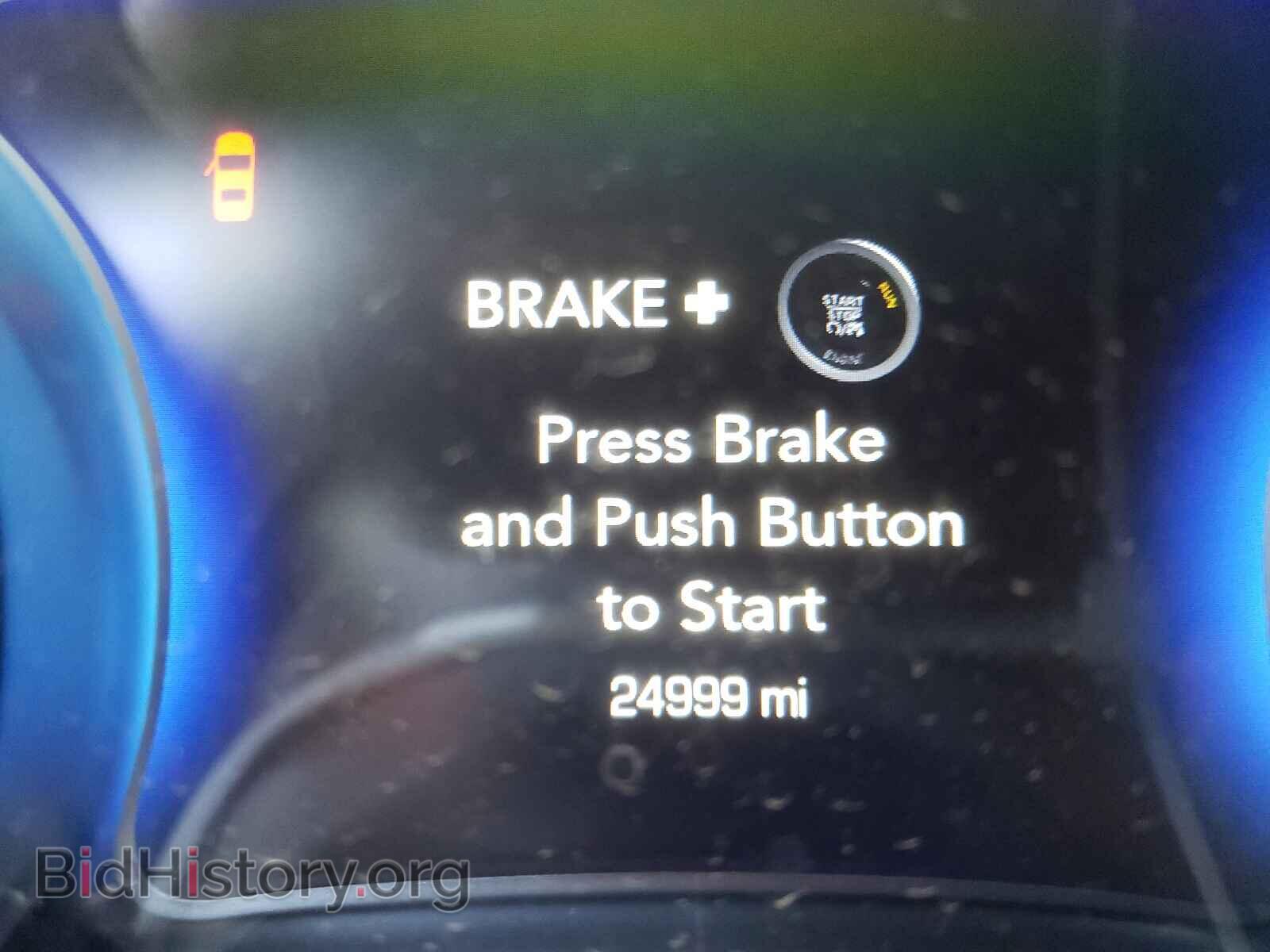 2019 CHRYSLER 300 - VIN: 2C3CCAAG5KH755606 - Фото 8