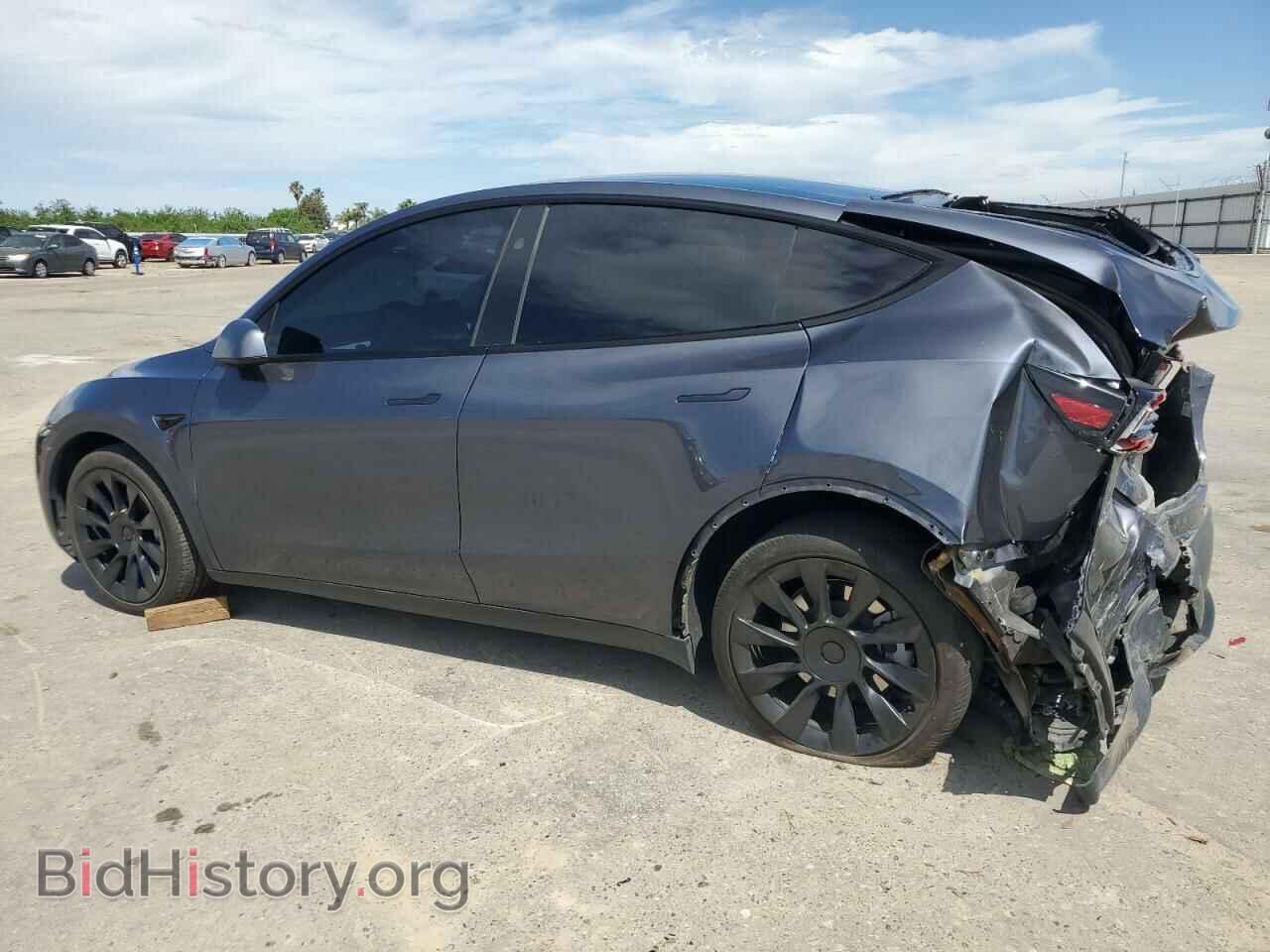 2023 TESLA MODEL Y - VIN: 7SAYGDEE3PF910413 - Фото 2