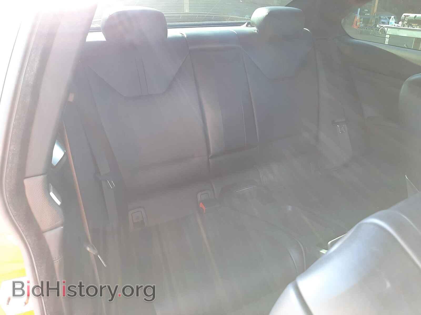 2013 BMW M3 - VIN: WBSKG9C56DJ593193 - Фото 6