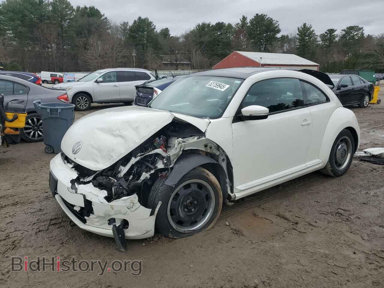 Photo 3VWJP7AT8CM634558 - VOLKSWAGEN BEETLE 2012
