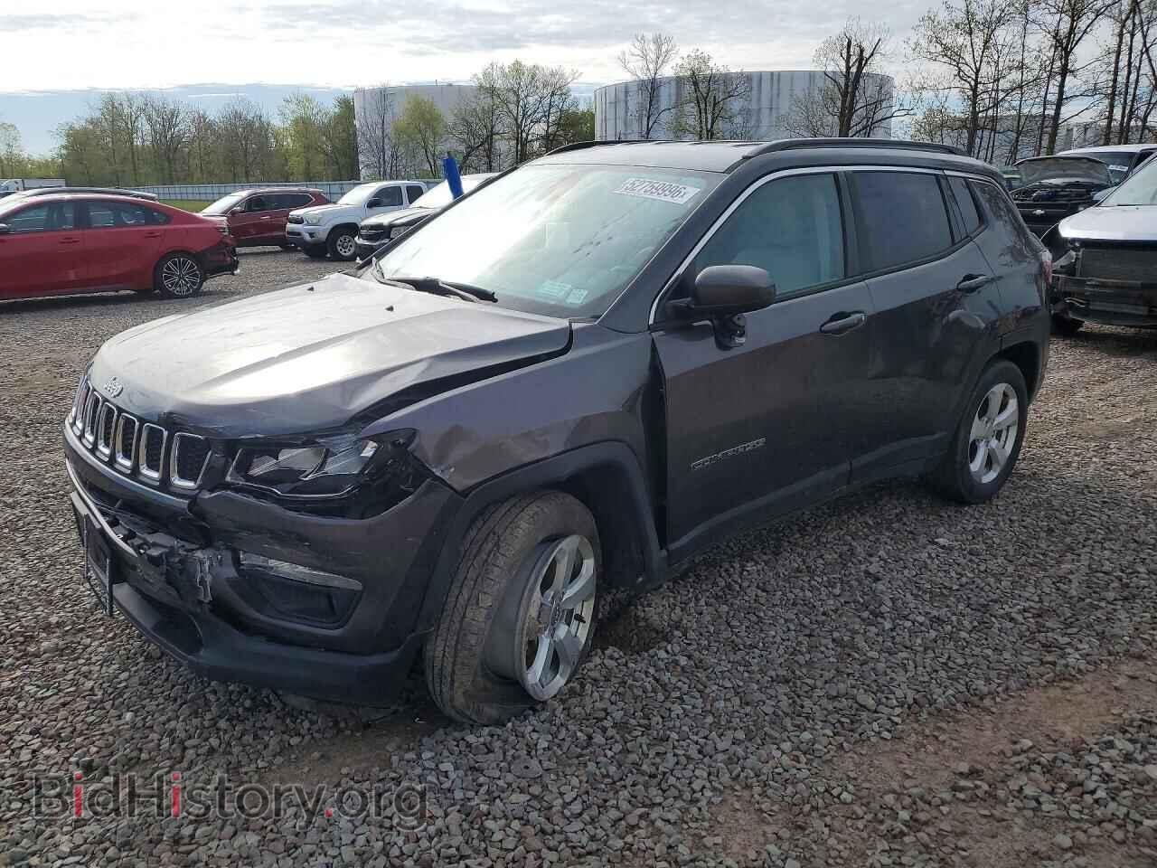 Photo 3C4NJDBB4JT307748 - JEEP COMPASS 2018