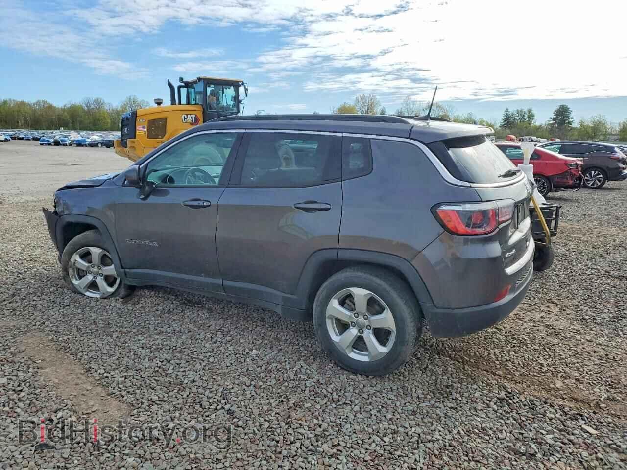 2018 JEEP COMPASS - VIN: 3C4NJDBB4JT307748 - Photo 2