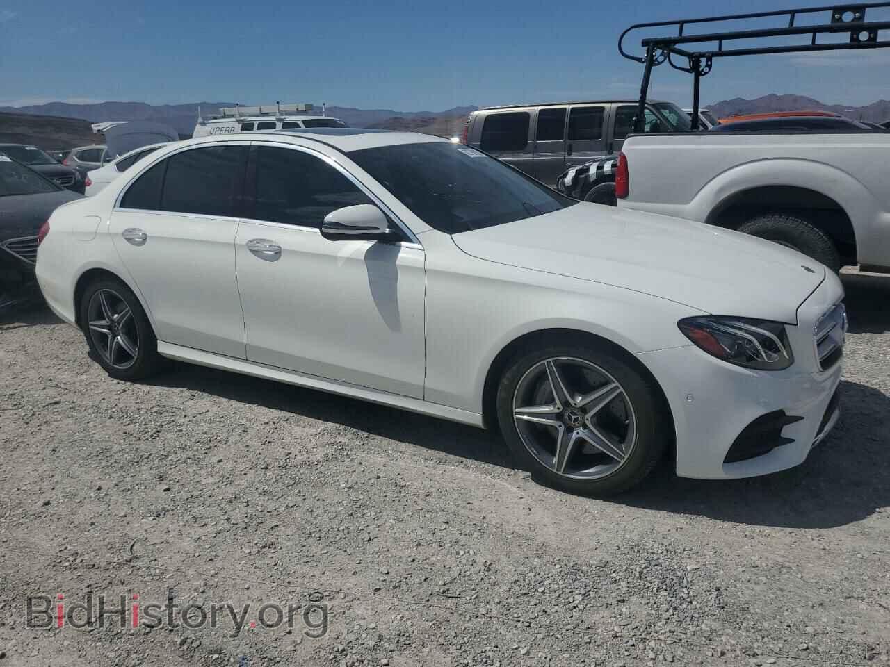 2018 MERCEDES-BENZ E-CLASS - VIN: WDDZF4JB3JA303742 - Фото 4