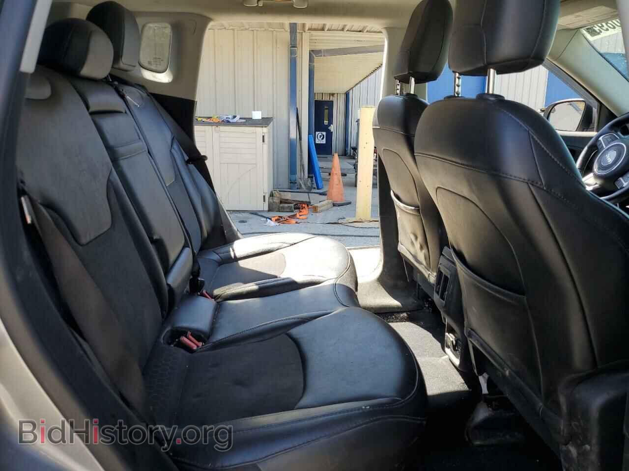 2019 JEEP COMPASS - VIN: 3C4NJDBB1KT703251 - Фото 11