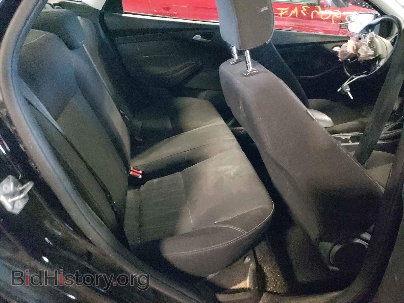 2017 FORD FOCUS - VIN: 1FADP3F23HL318444 - Фото 6