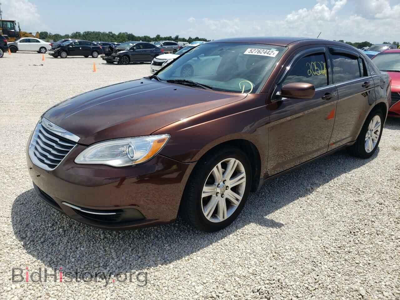 2012 CHRYSLER 200 - VIN: 1C3CCBBB8CN169824 - Фото 2