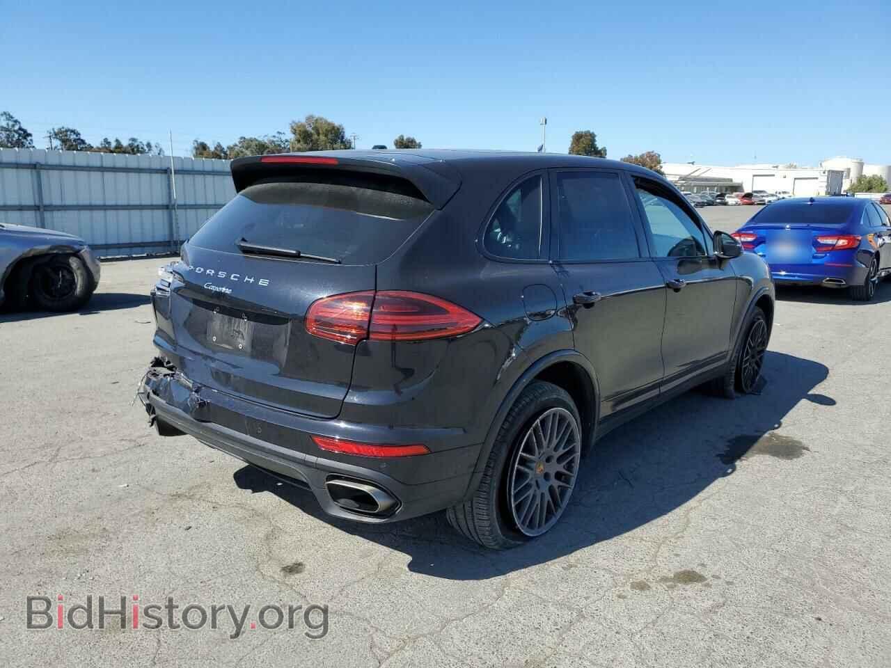 2017 PORSCHE CAYENNE - VIN: WP1AA2A25HKA90158 - Фото 3