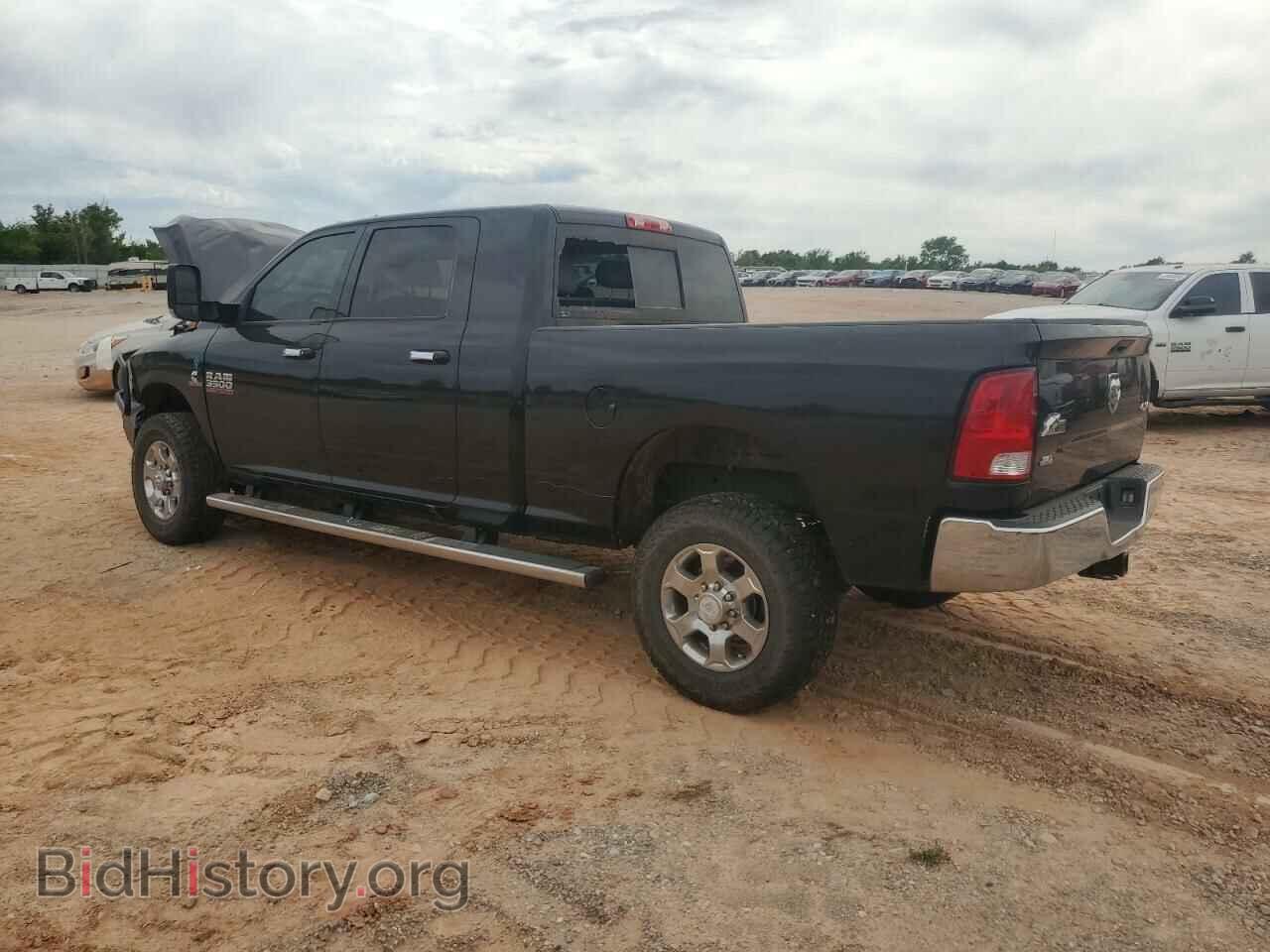 2018 RAM All Models - VIN: 3C63R3LL6JG277119 - Photo 2