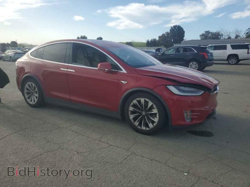 2016 Tesla MODEL X (VIN 5YJXCAE46GF017517) — фото 4 из 12