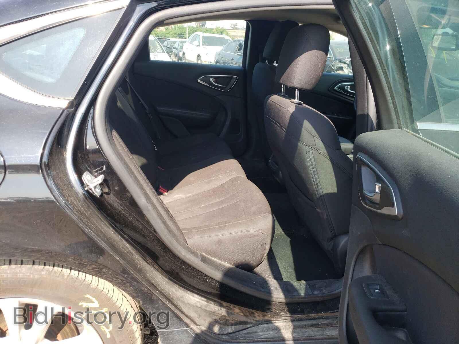 2015 CHRYSLER 200 - VIN: 1C3CCCAB1FN502733 - Фото 6