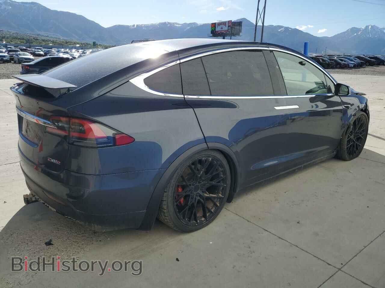 2017 TESLA MODEL X - VIN: 5YJXCBE49HF051782 - Photo 3