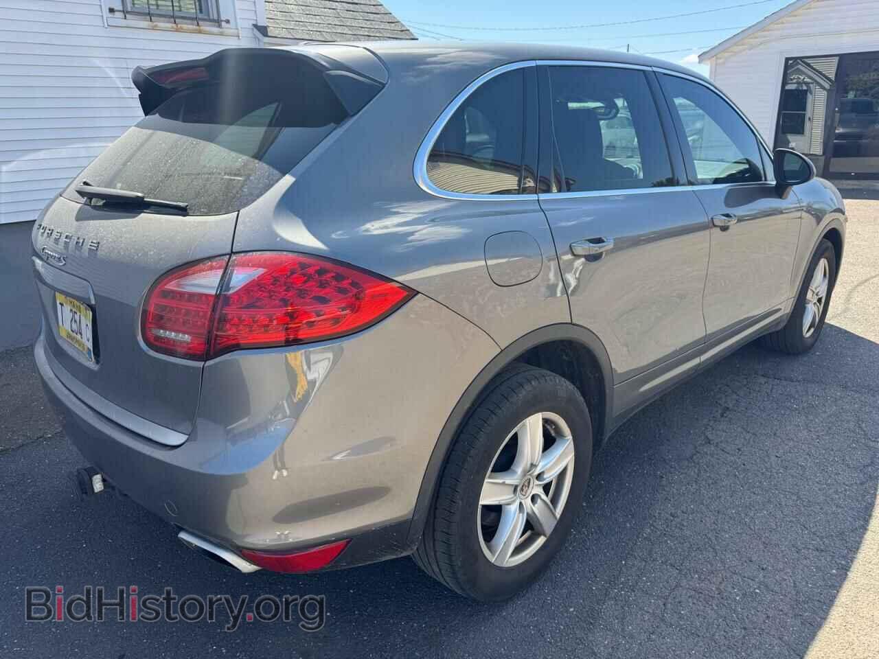 2011 PORSCHE CAYENNE - VIN: WP1AB2A21BLA41795 - Фото 3