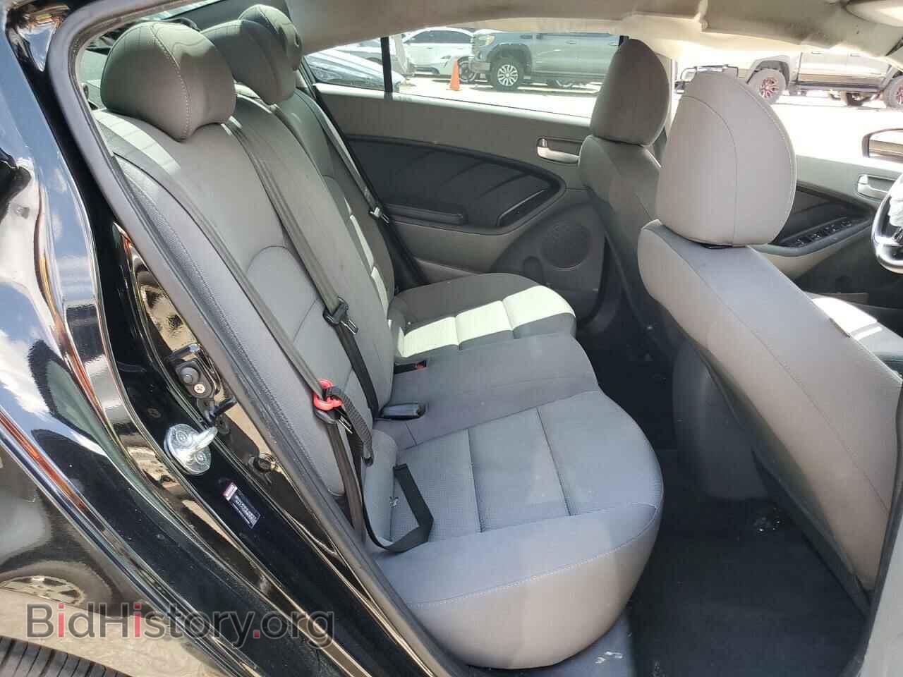 2018 KIA FORTE - VIN: 3KPFK4A76JE229699 - Фото 10