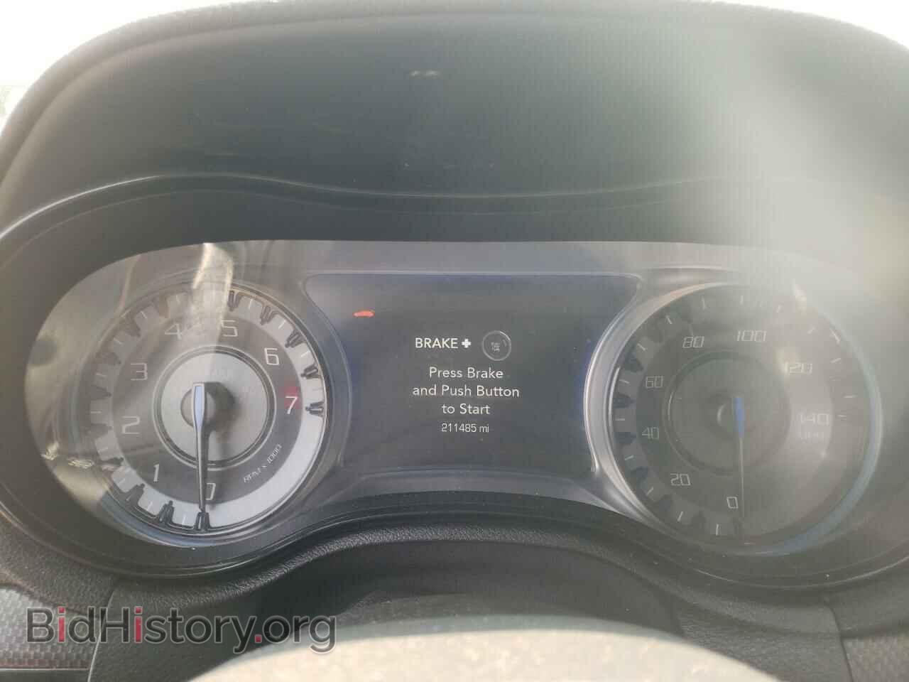 2016 CHRYSLER 300 - VIN: 2C3CCABG7GH252908 - Фото 9