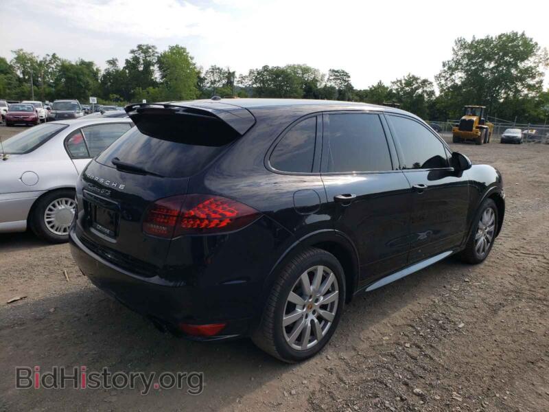 2013 Porsche CAYENNE (VIN WP1AD2A26DLA75177) — photo 4 of 10