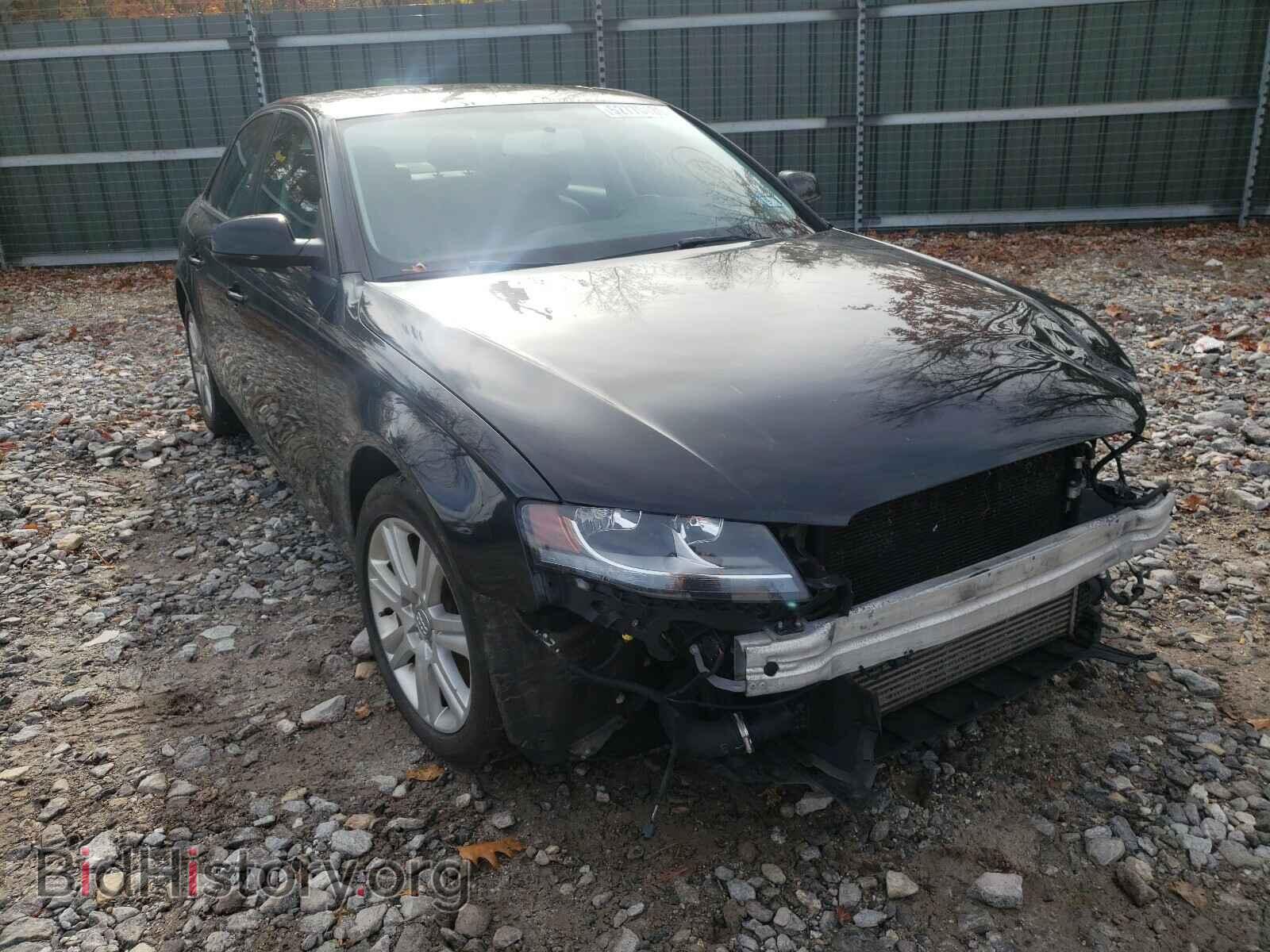Фотография WAUDFAFL8BN001617 - AUDI A4 2011