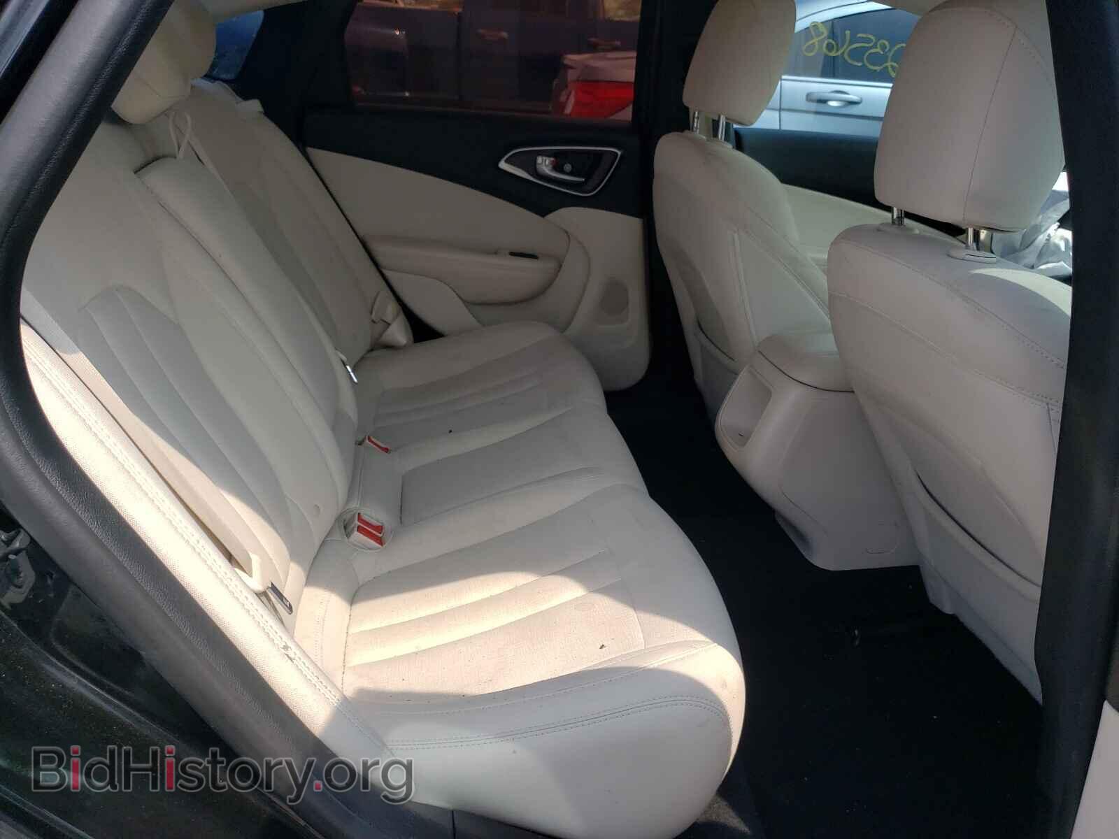 2016 CHRYSLER 200 - VIN: 1C3CCCAB3GN159473 - Фото 6