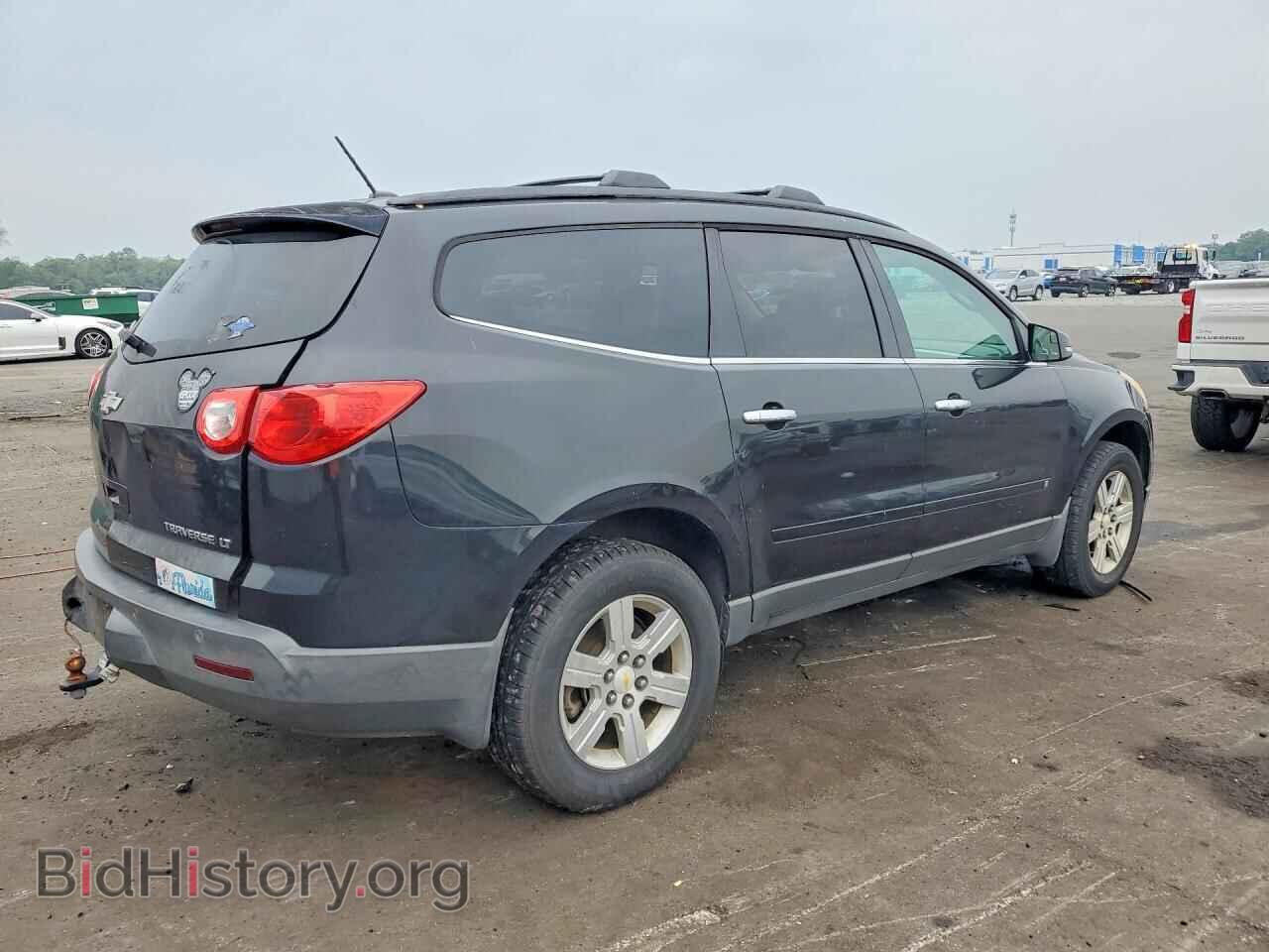 2010 CHEVROLET TRAVERSE - VIN: 1GNLRFED7AS124572 - Фото 3