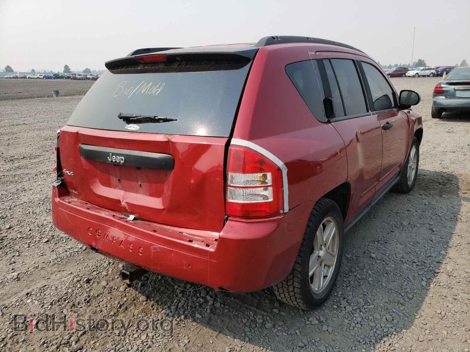 2009 JEEP COMPASS - VIN: 1J4FF47B99D129247 - Photo 4