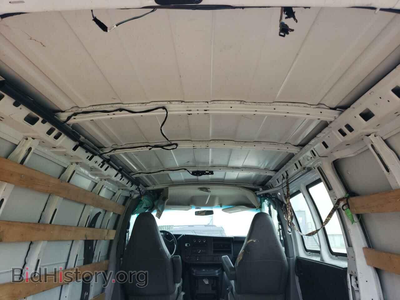2017 GMC SAVANA - VIN: 1GTW7AFF8H1912792 - Фото 6