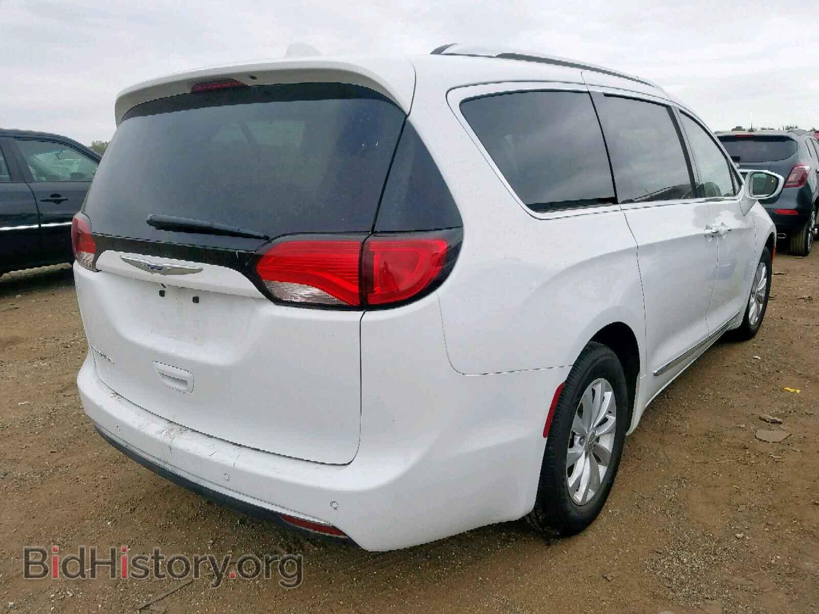 2019 CHRYSLER PACIFICA T - VIN: 2C4RC1BG0KR650681 - Фото 4