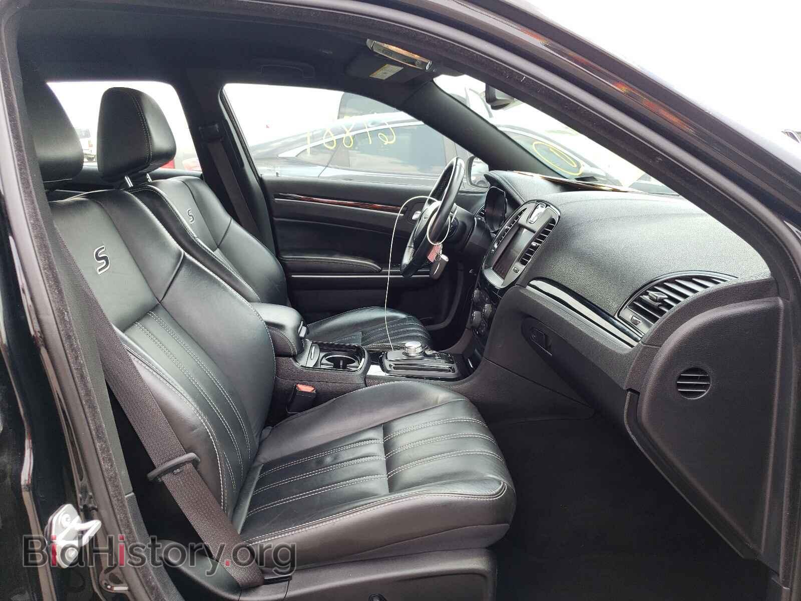 2019 CHRYSLER 300 - VIN: 2C3CCAGG7KH648726 - Photo 5
