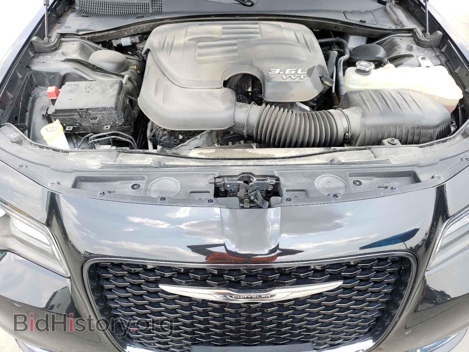 2019 CHRYSLER 300 - VIN: 2C3CCAGG7KH648726 - Photo 7
