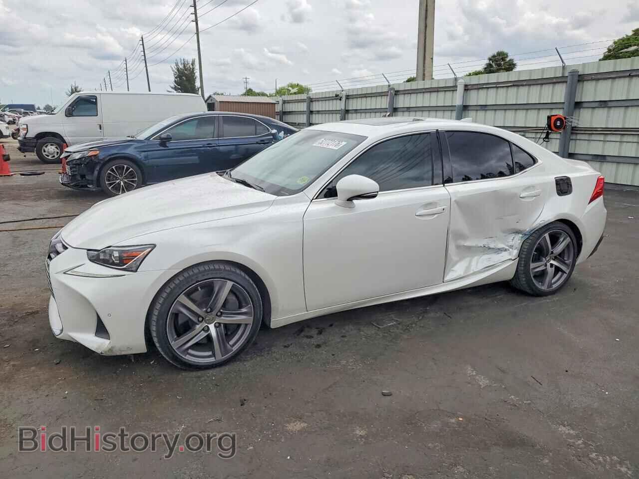 Фотография JTHBA1D23K5095116 - LEXUS IS 2019