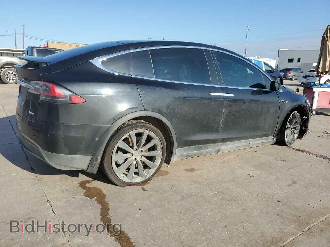 2017 TESLA MODEL X - VIN: 5YJXCBE21HF063973 - Photo 3