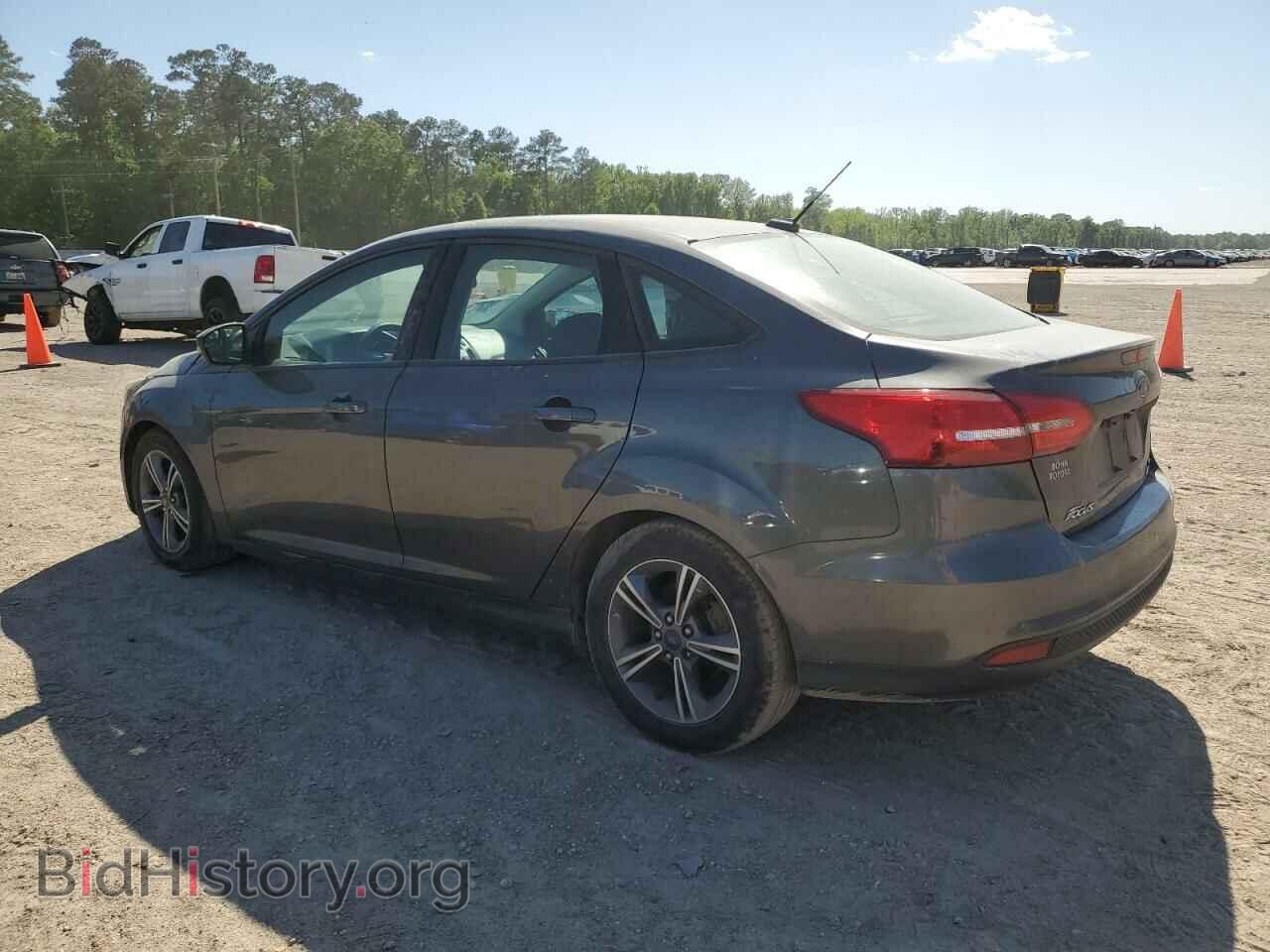 2017 FORD FOCUS - VIN: 1FADP3FE4HL293595 - Photo 2