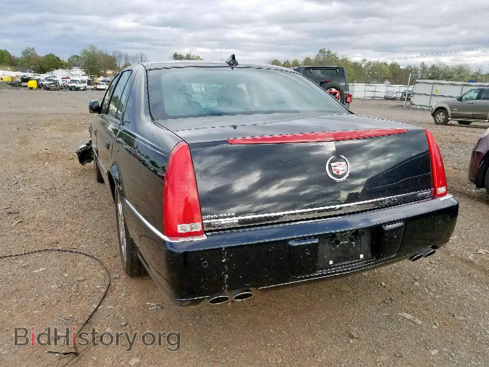 2011 CADILLAC DTS - VIN: 1G6KD5E62BU103295 - Фото 3