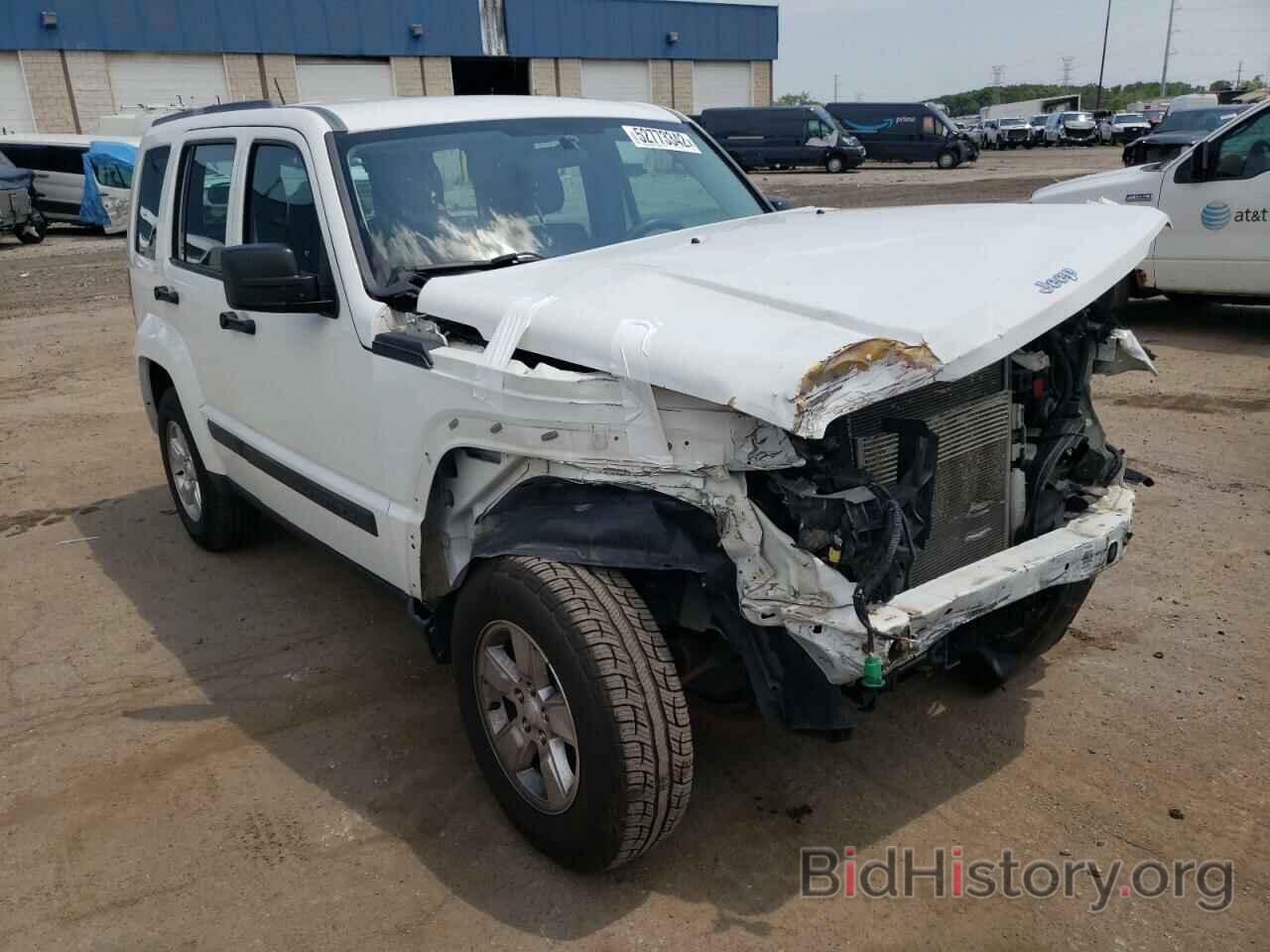 Photo 1C4PJMAK9CW110033 - JEEP LIBERTY 2012