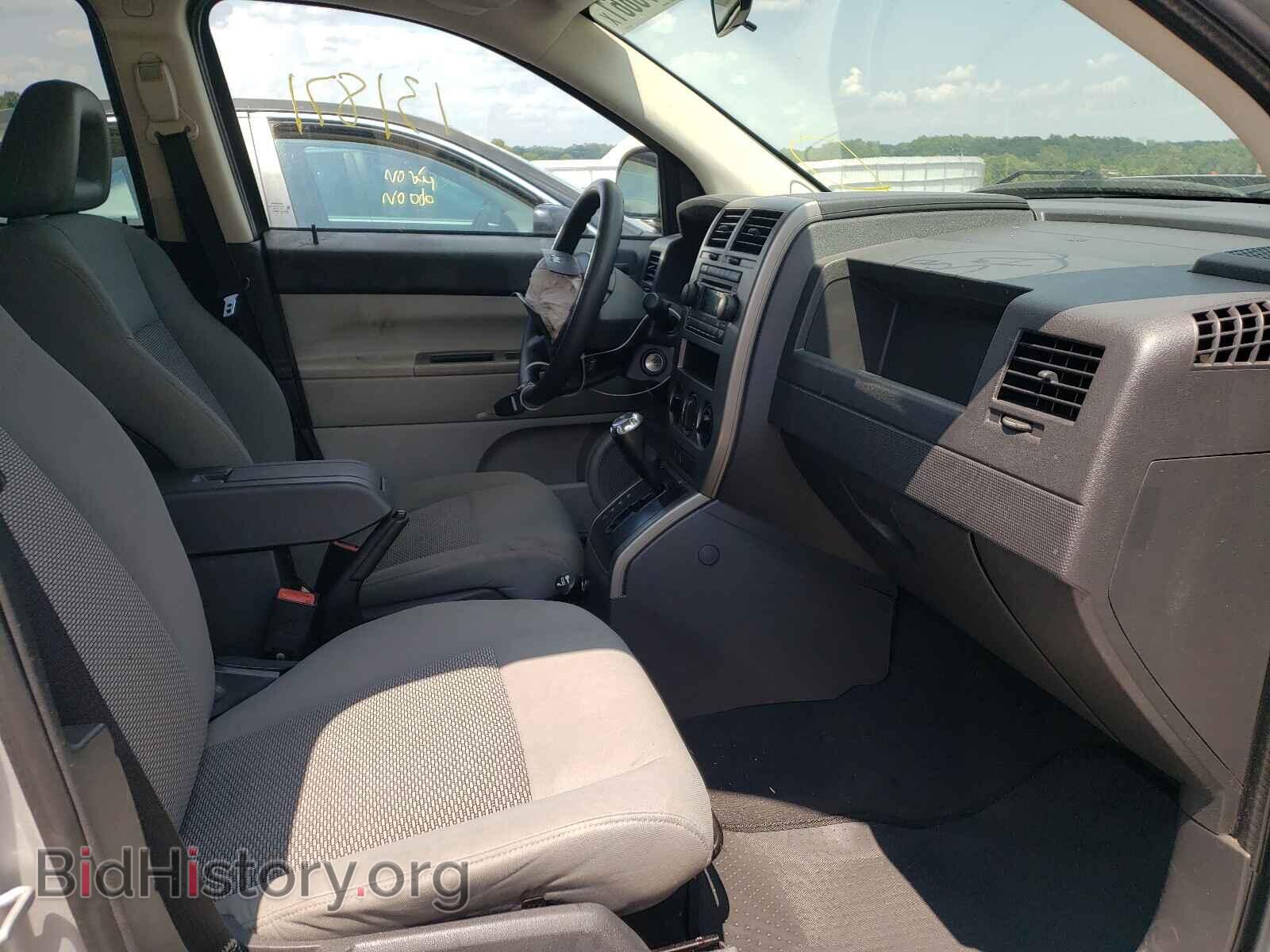 2007 JEEP COMPASS - VIN: 1J8FF47WX7D383371 - Фото 5