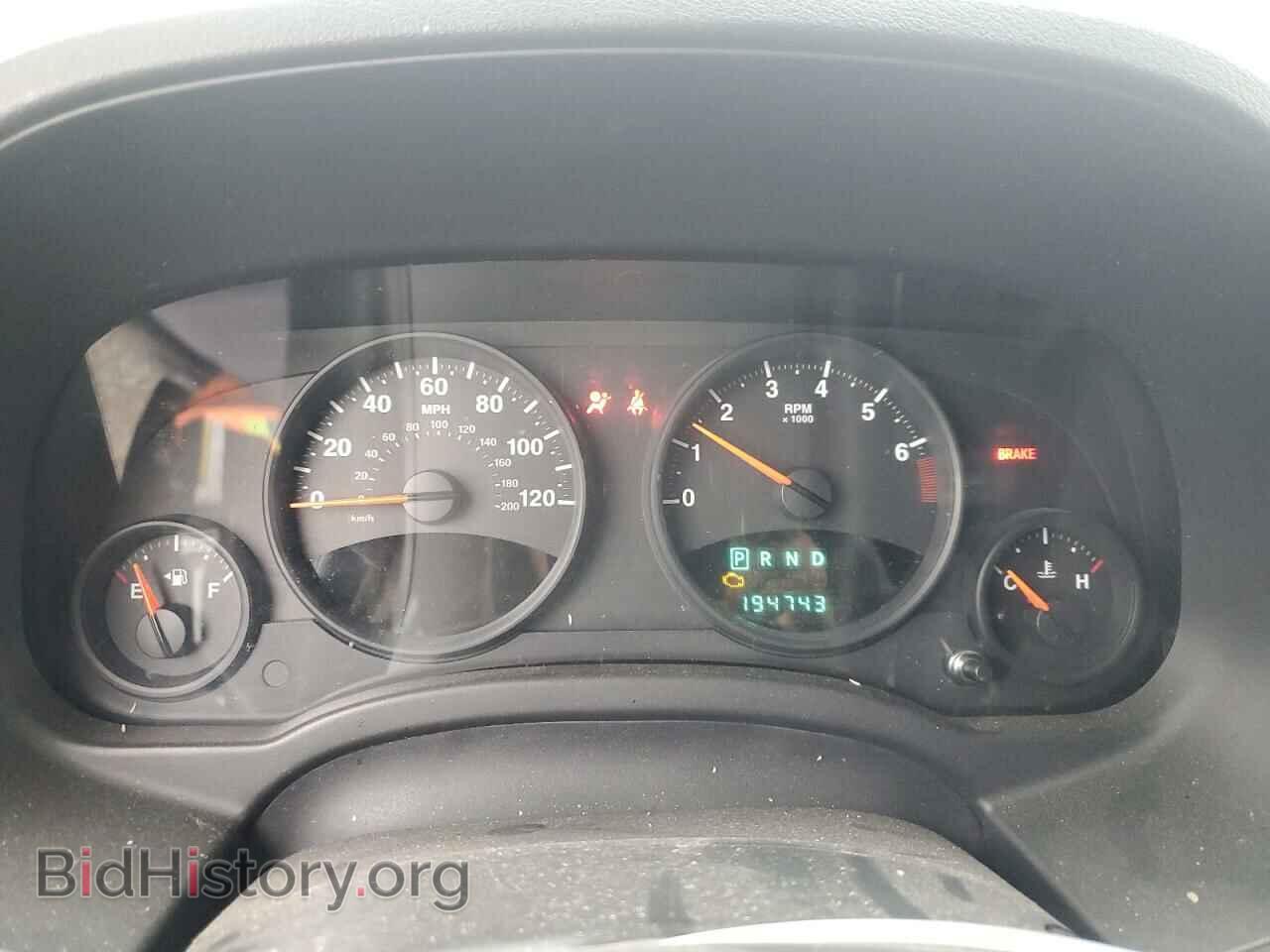 2010 JEEP COMPASS - VIN: 1J4NT4FB8AD640913 - Фото 9