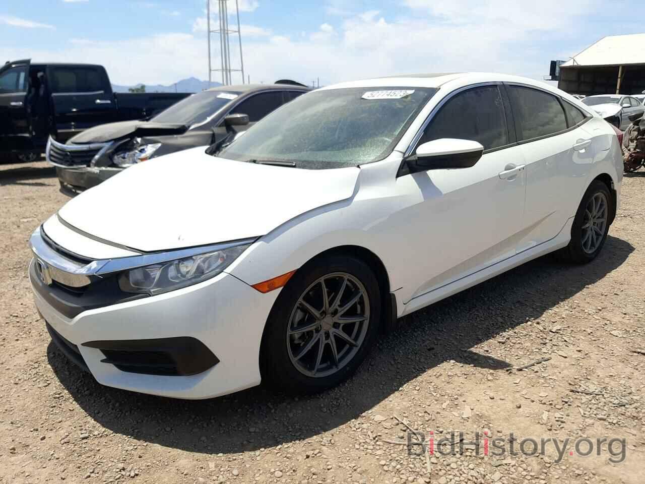 Photo 19XFC2F72JE006585 - HONDA CIVIC 2018