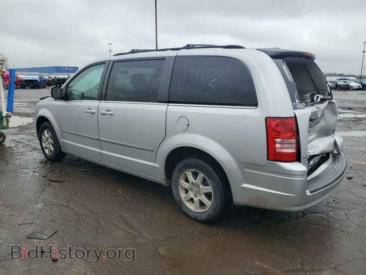 2009 CHRYSLER MINIVAN - VIN: 2A8HR54149R567445 - Фото 2