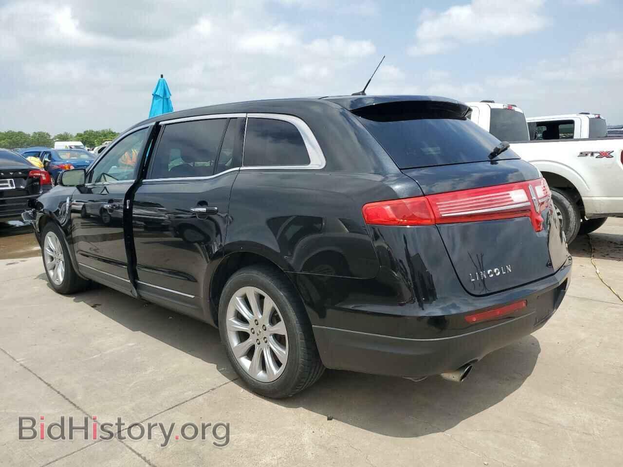 2015 LINCOLN MKT - VIN: 2LMHJ5AT0FBL02059 - Фото 2