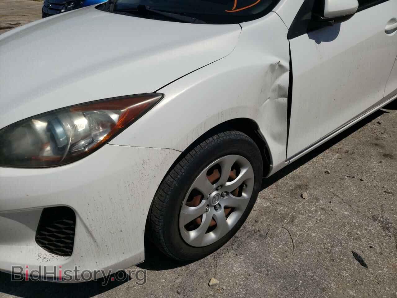 2013 MAZDA 3 - VIN: JM1BL1UP1D1744333 - Фото 9