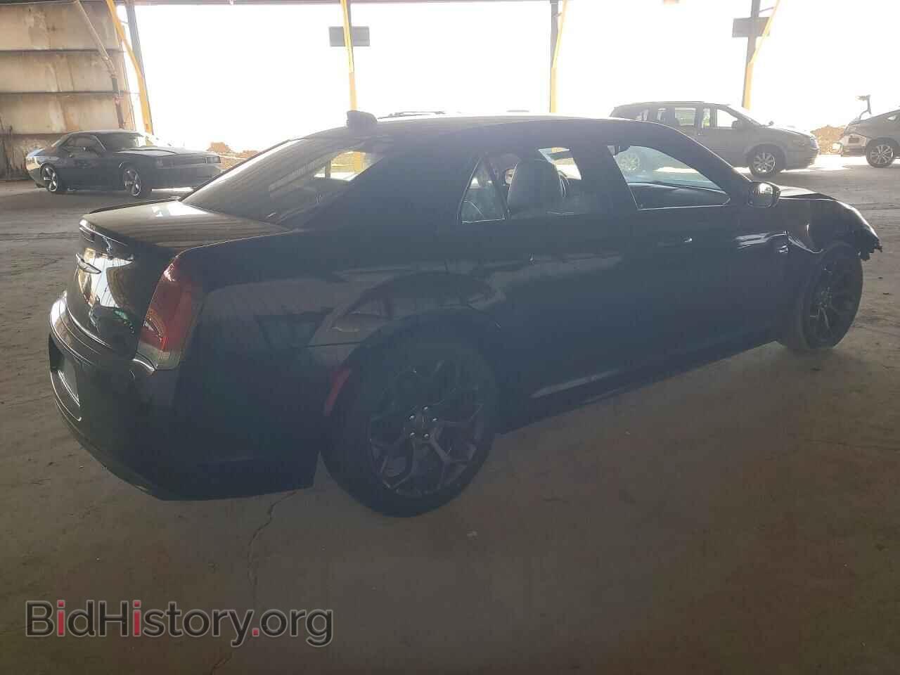 2016 CHRYSLER 300 - VIN: 2C3CCABG3GH295061 - Фото 3