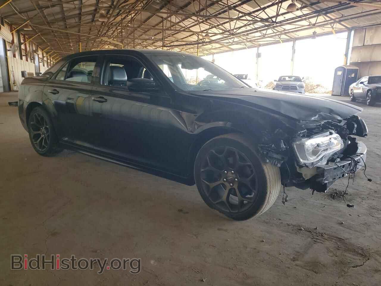 2016 CHRYSLER 300 - VIN: 2C3CCABG3GH295061 - Фото 4