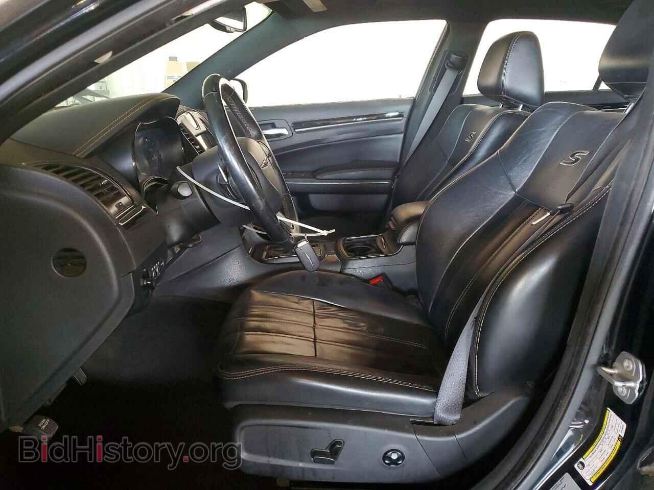 2016 CHRYSLER 300 - VIN: 2C3CCABG3GH295061 - Фото 7