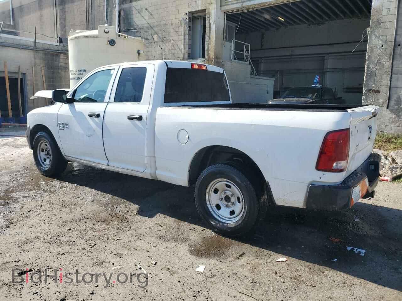 2019 RAM 1500 - VIN: 1C6RR6FG9KS603743 - Фото 2