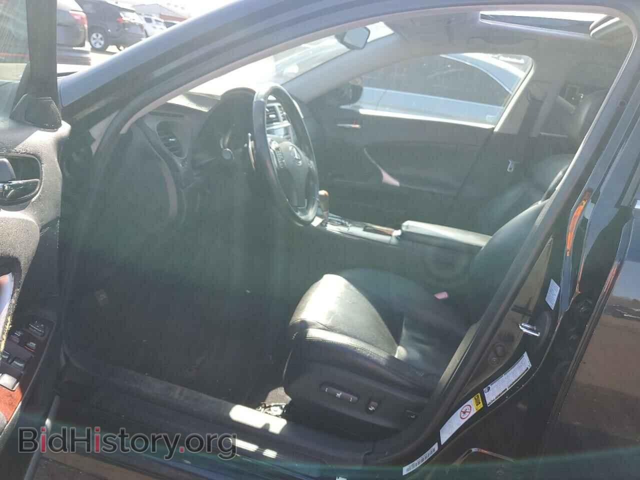 2006 LEXUS IS - VIN: JTHCK262X62005472 - Photo 7
