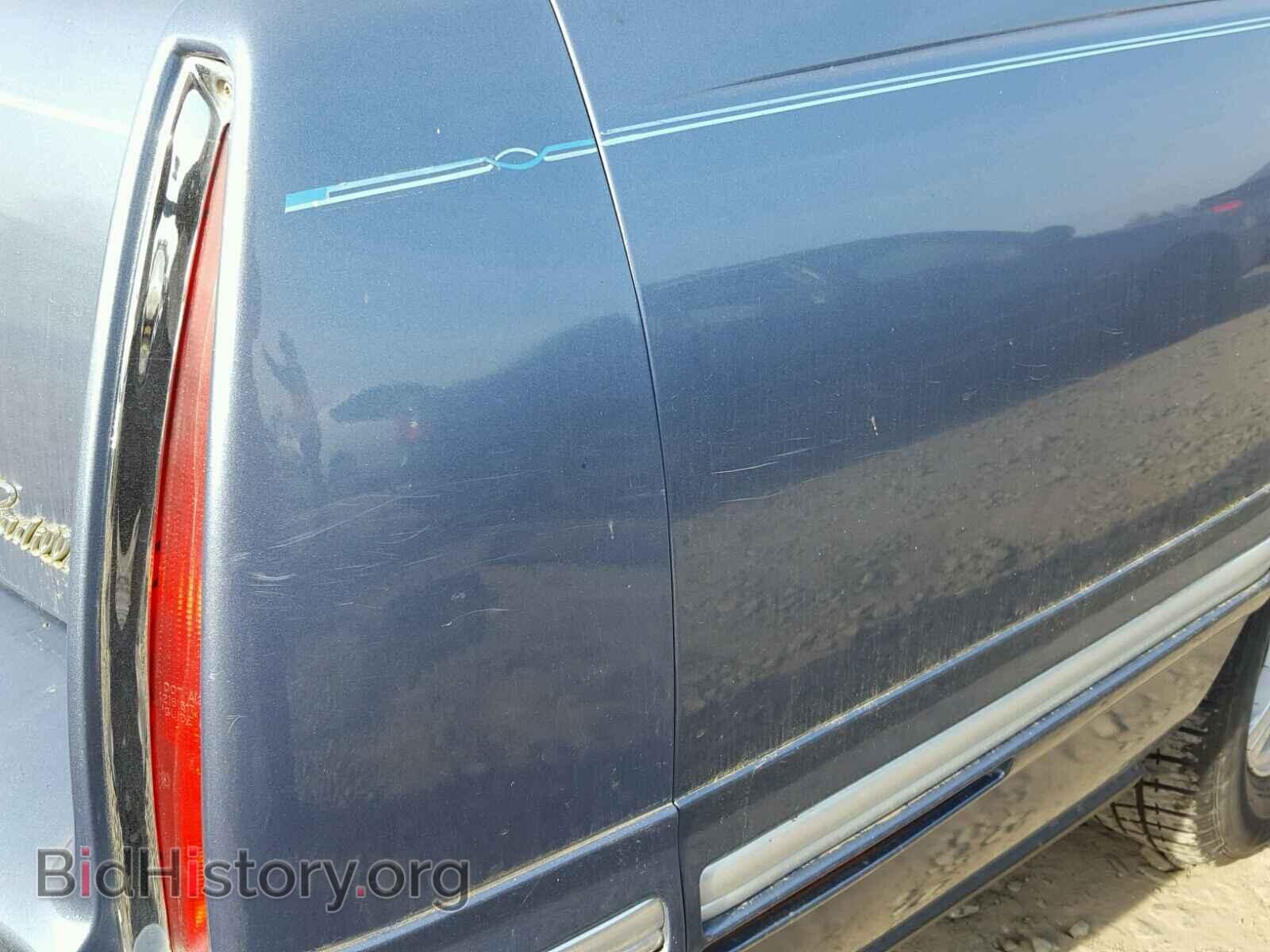 1998 CADILLAC DEVILLE - VIN: 1G6KD54Y2WU748439 - Photo 9