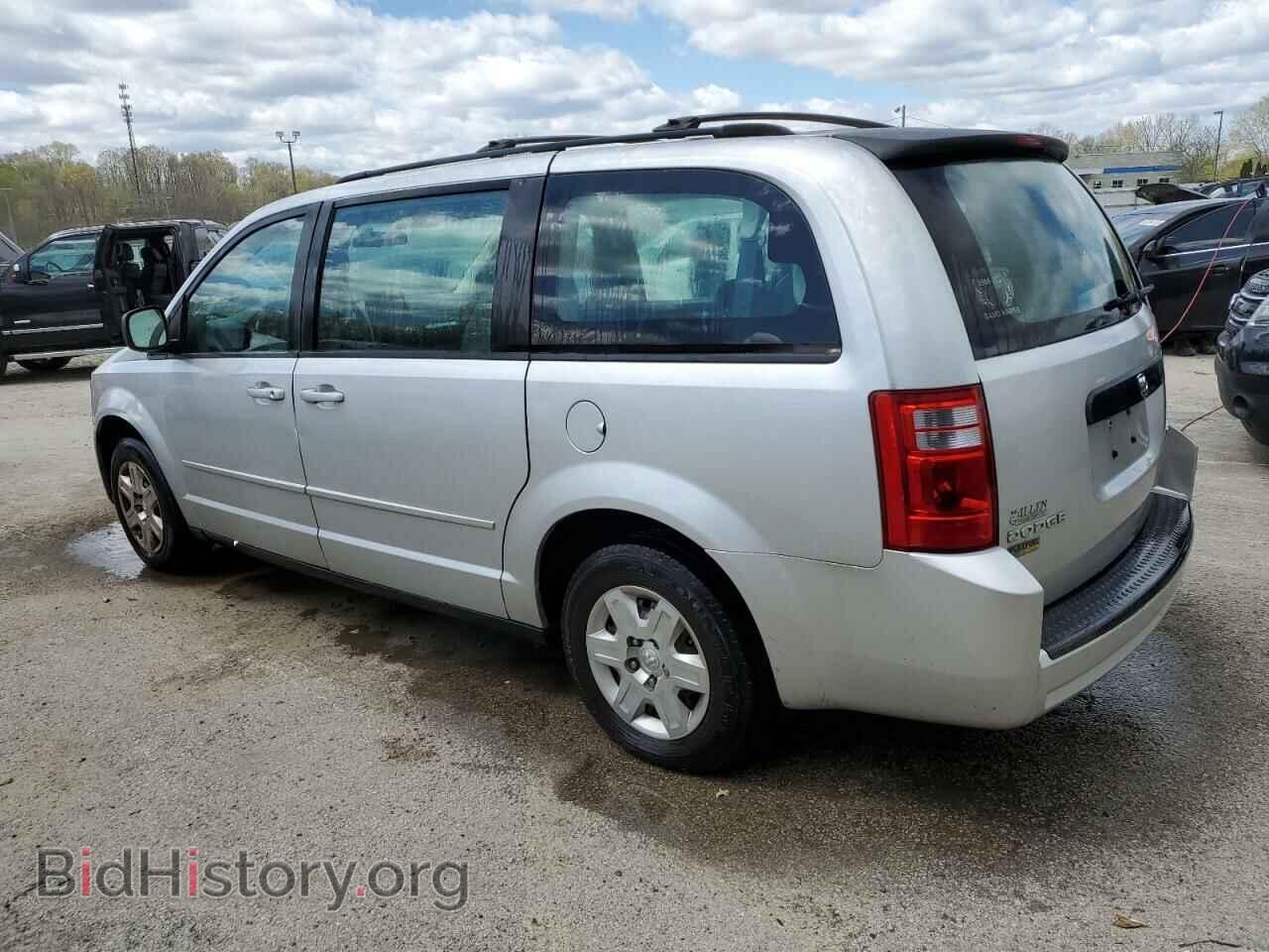 2010 DODGE CARAVAN - VIN: 2D4RN4DE5AR323833 - Photo 2