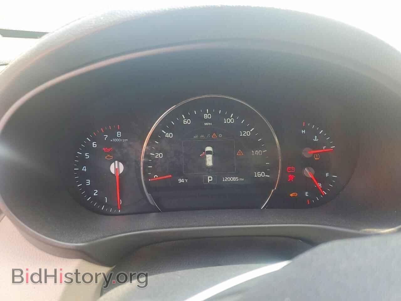2017 KIA SORENTO - VIN: 5XYPHDA56HG318803 - Фото 9